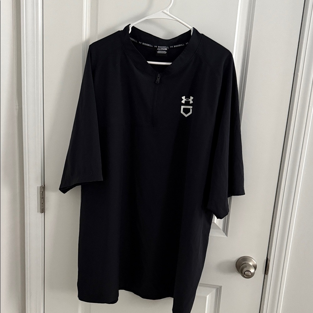 Under Armour Men's Black Casual Shirt